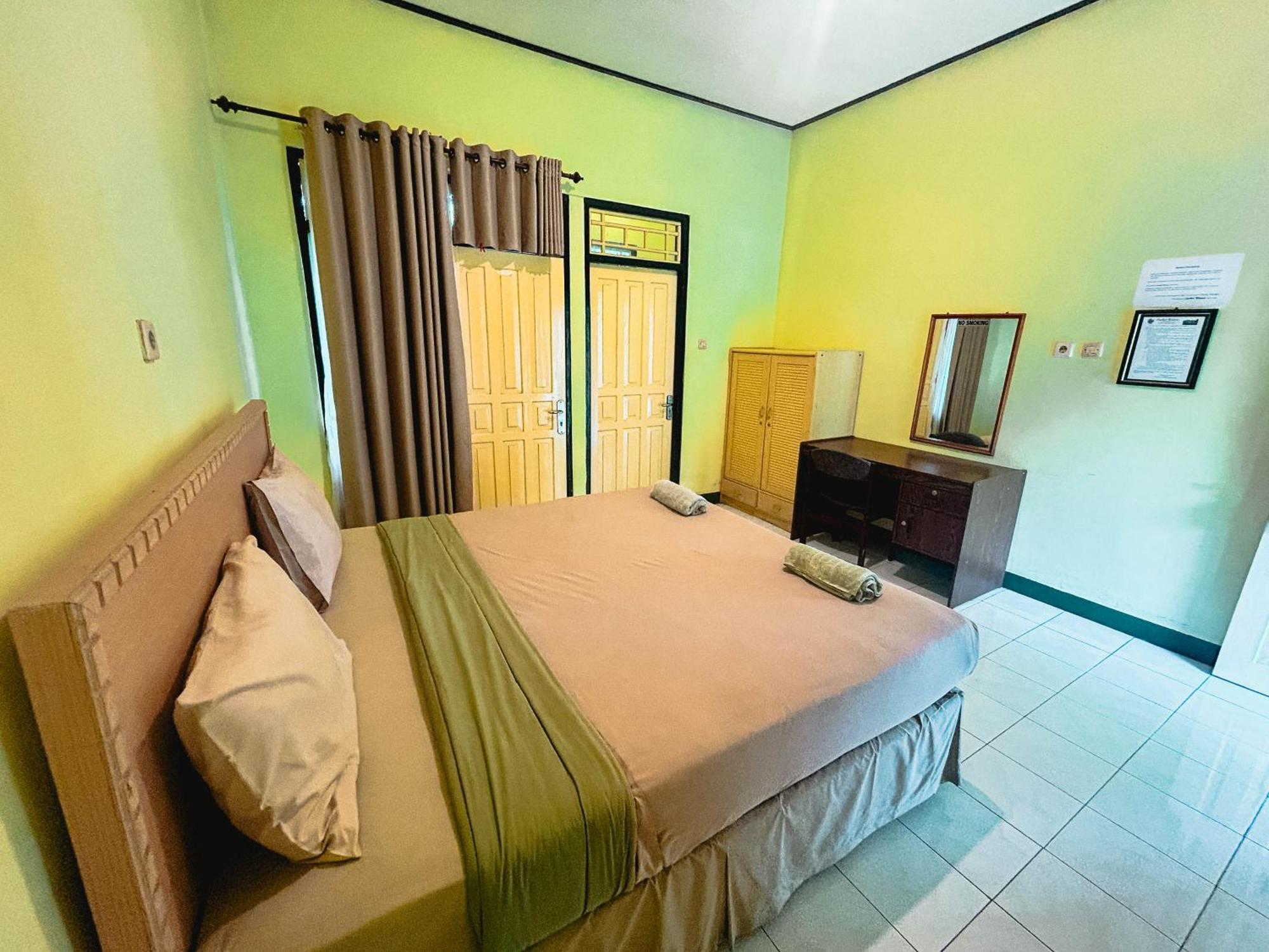 Lembah Rinjani Villa & Resto Syariah By Ecommerceloka Sembalunlawang Exterior foto